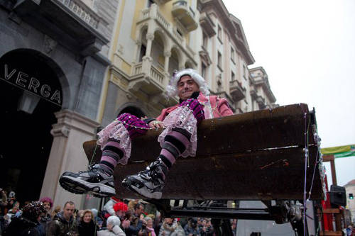 carnevale 2011 fabio calanca prima galleria