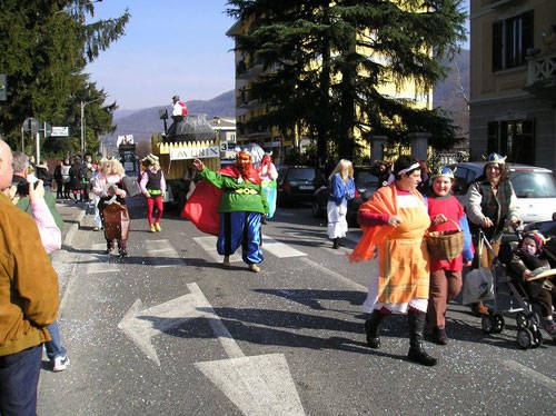 carnevale a Cuveglio 2011
