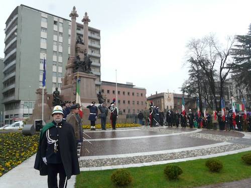 senza nome