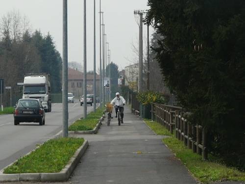 via monte san martino crenna