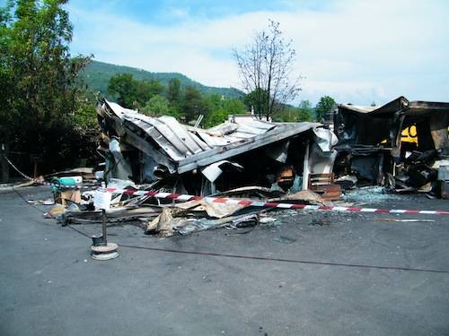 incendio chiosco fiori marchirolo