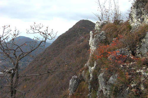 passeggiata valganna 22 aprile