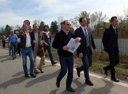 visita campo della promessa lonate pozzolo consiglio regionale piergiulio gelosa ruffinelli alfieri tosi longoni puricelli