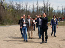 visita campo della promessa lonate pozzolo consiglio regionale piergiulio gelosa ruffinelli alfieri tosi longoni puricelli