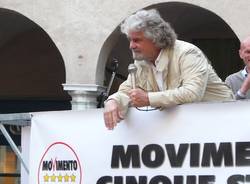 beppe grillo varese maggio 2011