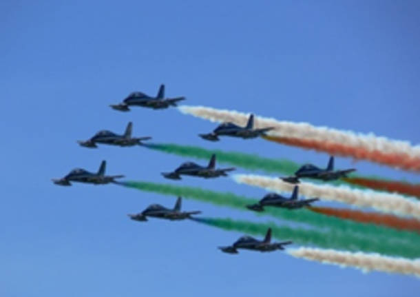 frecce tricolori apertura