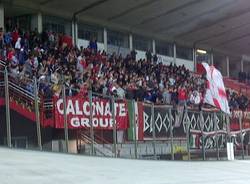 varese calcio allenamento tifosi tribuna