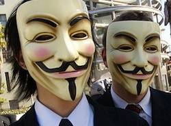 anonymous hacker arrestati italia