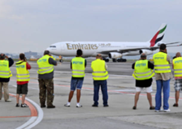 clipper fotografi nello scalo di malpensa aerei ferno