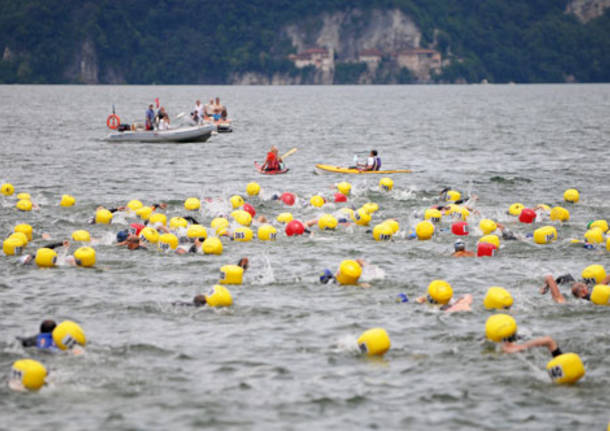 nuotata dell'eremo 2011 foto Luca Magro