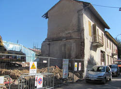 abbattimento tradate edificio agosto 2012