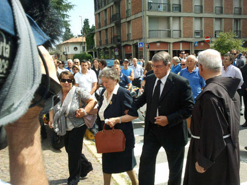 funerali castiglioni claudio