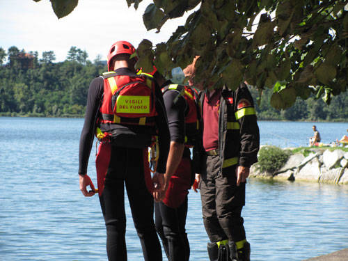 gavirate lago agosto 2011