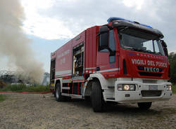 incendio fattoria paradiso busto arsizio