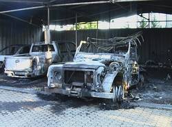 macchine incendiate protezione civile varese