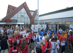 nuoto sincronizzato comen cup busto arsizio 2011 festa inaugurazione