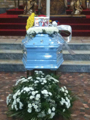 funerale luca uboldo bimbo morto leucemia