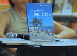 libro feltrinelli ariel e robin foto luca magro