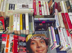 mercatino libri usati angera