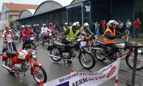raduno moto aermacchi schiranna settembre 2011