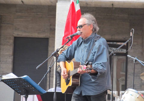 sciopero generale cgil piazza monte grappa 2011