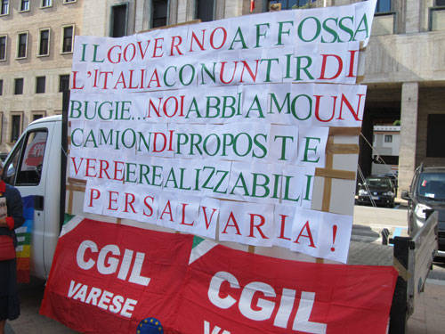 sciopero generale cgil piazza monte grappa 2011