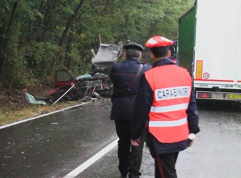 incidente cazzago brabbia biandronno camion auto