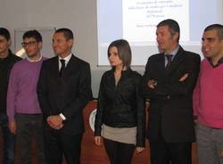 premiazione studenti isis newton varese da univa per voto maturita