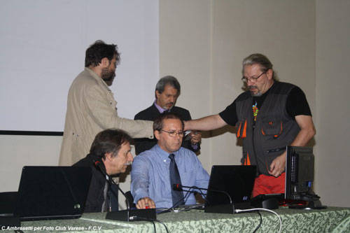 prima serata di Videoproiezioni alla Sala Montanari foto club Varese Oktoberfoto