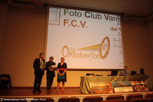 prima serata di Videoproiezioni alla Sala Montanari foto club Varese Oktoberfoto