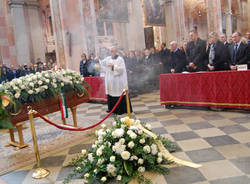 funerali marco sartori busto arsizio 