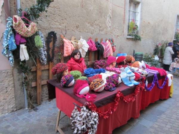 Mercatino a Galliate (inserita in galleria)