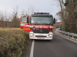 Auto ribaltata a Brunello (inserita in galleria)