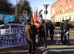 Cgil, Cisl e Uil contro la manovra (inserita in galleria)