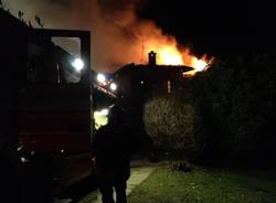 Incendio villa a Galliate (inserita in galleria)