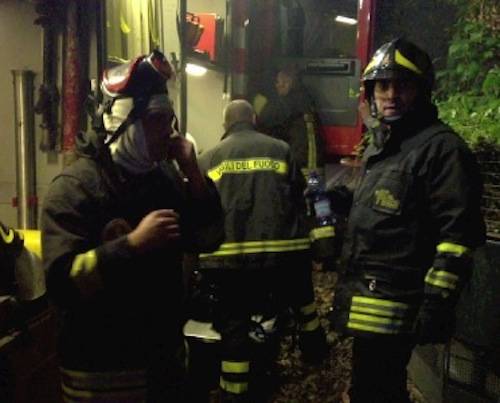 incendio villa galliate lombardo