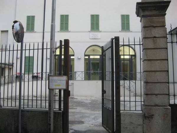Lavori all'ospedale Del Ponte (inserita in galleria)