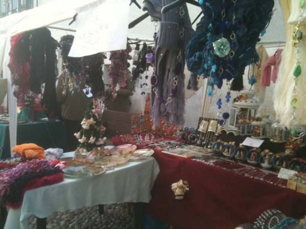 Mercatino natalizio al Chiostro (inserita in galleria)