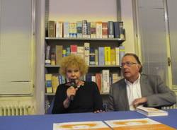 Ornella Vanoni in città (inserita in galleria)