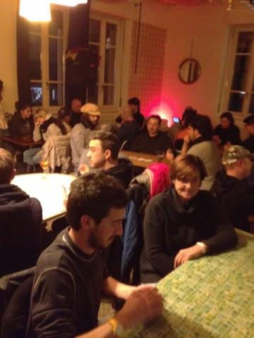 Scopone scientifico al Twiggy (inserita in galleria)