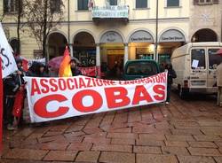 Sindacati in sciopero a Varese 2 (inserita in galleria)