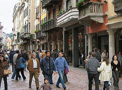 varese centro apertura corso matteotti