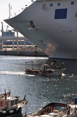 Costa Concordia nave (inserita in galleria)