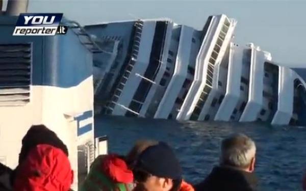 Costa Concordia sempre più in difficoltà (inserita in galleria)