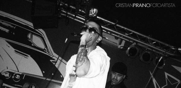 Emis Killa arriva a Varese (inserita in galleria)