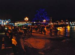 Falò della befana a Laveno (inserita in galleria)