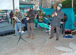 Falò della befana a Laveno (inserita in galleria)