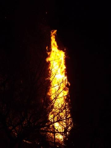 Il falò di Cadegliano (inserita in galleria)