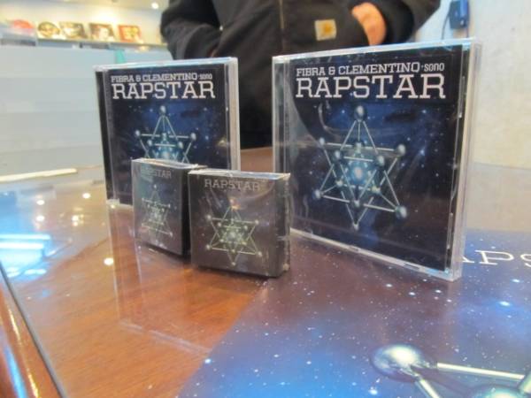 Il rapper Clementino arriva in città  (inserita in galleria)