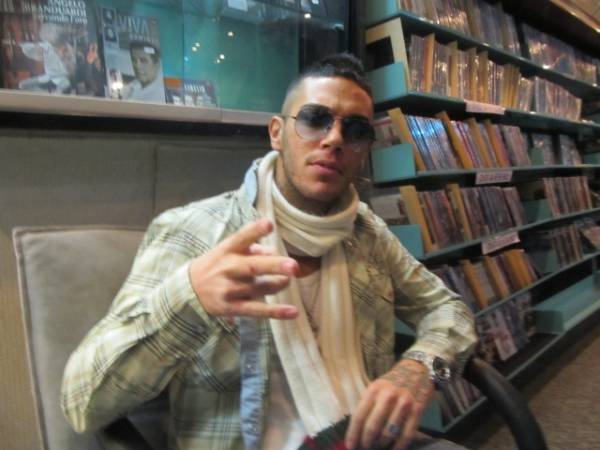 Il rapper Emis Killa a Varese (inserita in galleria)